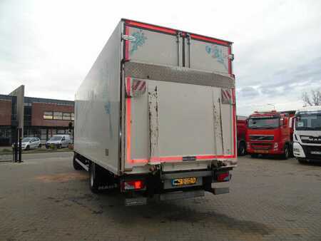 Lastkraftwagen 2015 MAN TGM 12.250 + EURO 6 (7)