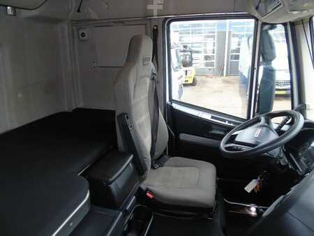 Náklaďák 2016 Iveco Stralis 420 + euro 6 (7)