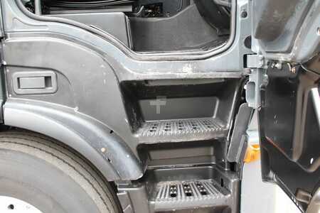 Kamion 2008 Iveco Stralis 500 + 6X2 + manual + EURO 5 (17)