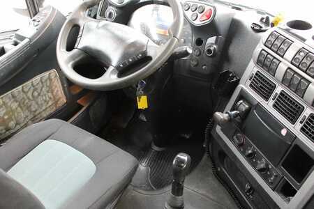 Kamion 2008 Iveco Stralis 500 + 6X2 + manual + EURO 5 (19)