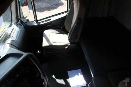Kamion 2016 Iveco Stralis 500 + RETARDER + euro 6 (3)