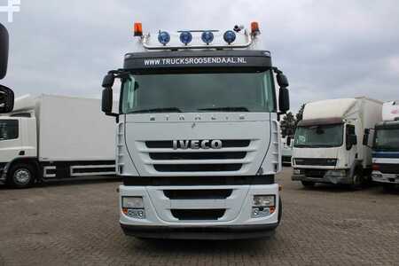 Camión 2008 Iveco Stralis 420 + EURO 5 + STEERING 6X2 + MANUAL (13)