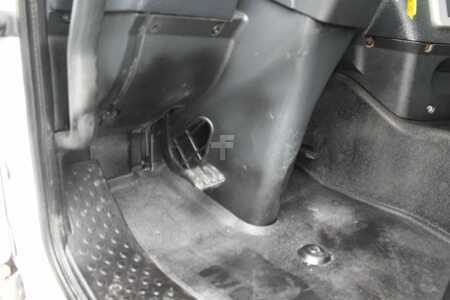 Camión 2008 Iveco Stralis 420 + EURO 5 + STEERING 6X2 + MANUAL (19)