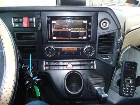 Truck 2019 Mercedes-Benz Actros 2645 + euro 6 + 6x2 steering + SPOILER (13)