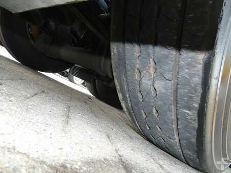 Truck 2019 Mercedes-Benz Actros 2645 + euro 6 + 6x2 steering + SPOILER (18)