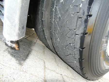 Truck 2019 Mercedes-Benz Actros 2645 + euro 6 + 6x2 steering + SPOILER (19)