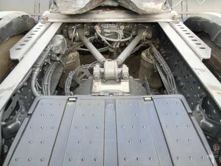 Truck 2019 Mercedes-Benz Actros 2645 + euro 6 + 6x2 steering + SPOILER (20)