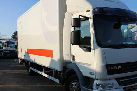 Camion
 2012 DAF LF 45 .210 + EURO 5 + LIFT + 6.38METER (4)