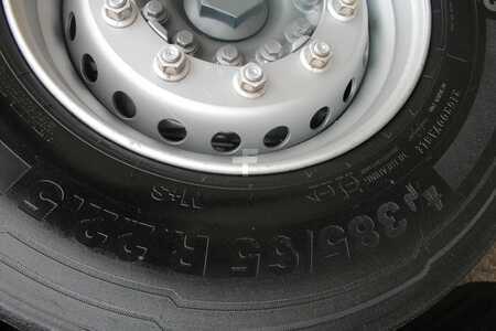 Kamion 2018 Iveco Stralis 420 + FASSI F185A.2.23 + 6X2 + REMOTE (14)