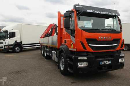 Kamion 2018 Iveco Stralis 420 + FASSI F185A.2.23 + 6X2 + REMOTE (9)