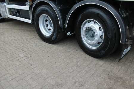 Kamion 2018 Iveco Stralis 460 + PALFINGER PK23001EH + 6X2 steering + REMOTE + 131K (13)