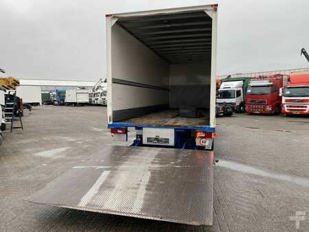 Scania P280 + Euro 6 + Dhollandia Lift