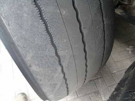 Náklaďák 2020 Iveco S-WAY reserved !! 460 + LNG + LOW KM !!!! + FULL OPTION (16)