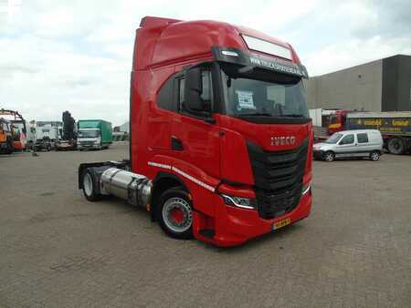 Náklaďák 2020 Iveco S-WAY 460 + LNG + 10 PIECES IN STOCK (2)