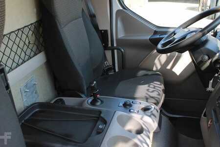 Lastbil 2014 DAF LF 210 + EURO 6 + LIFT (17)