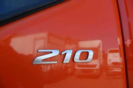 Vrachtwagen 2016 DAF LF 210 + lift + 12t (13)