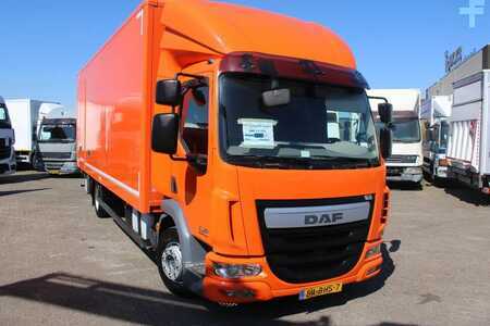 Vrachtwagen 2016 DAF LF 210 + lift + 12t (3)