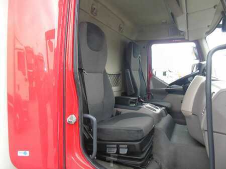 Lastkraftwagen 2016 DAF LF 220 + CARRIER SUPRA 850 + 16T + EURO 6 (13)