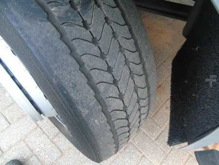 Lastkraftwagen 2016 DAF LF 220 + CARRIER SUPRA 850 + 16T + EURO 6 (19)