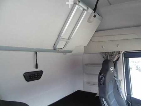 Náklaďák 2023 Iveco S-WAY 490 + RETARDER + 93.000KM (10)