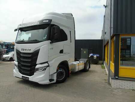 Náklaďák 2023 Iveco S-WAY 490 + RETARDER + 93.000KM (2)
