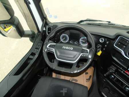 Náklaďák 2023 Iveco S-WAY 490 + RETARDER + 93.000KM (9)