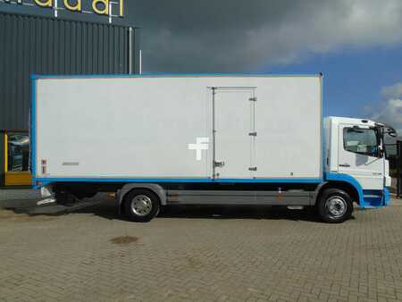 Truck 2010 Mercedes-Benz Atego 1218 + euro 5 + lift (5)