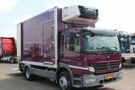 Náklaďák 2010 Mercedes-Benz Atego 1222 + carrier + lift + EURO 5 (4)