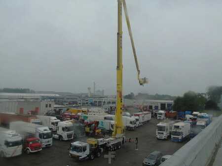 Mobila kranar 2001 Mercedes-Benz Actros 4148 + 84 meters + 10x4 (11)