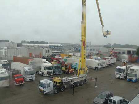 Mobila kranar 2001 Mercedes-Benz Actros 4148 + 84 meters + 10x4 (19)