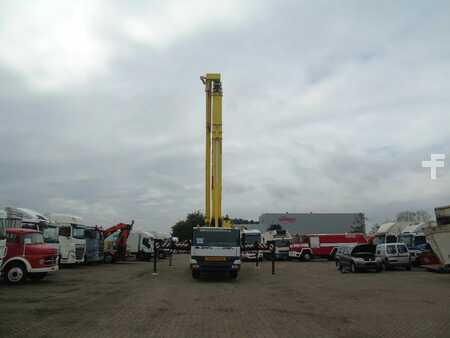 Mobila kranar 2001 Mercedes-Benz Actros 4148 + 84 meters + 10x4 (6)