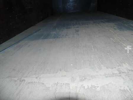 Náklaďák 2009 Iveco Eurocargo 120E22 + EURO 5 + 5.80 METER BOX (12)