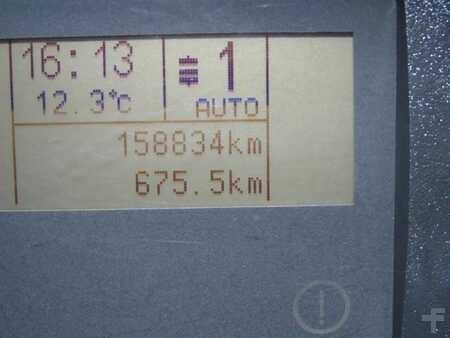 Náklaďák 2009 Iveco Eurocargo 120E22 + EURO 5 + 5.80 METER BOX (16)