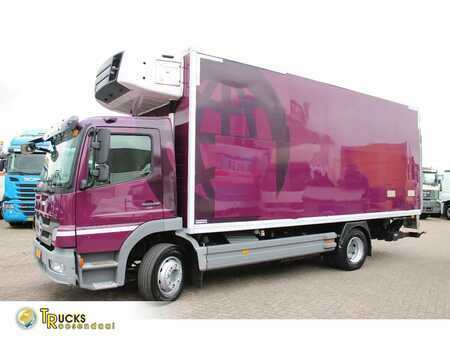 Lastbil 2011 Mercedes-Benz Atego 1222 + EURO 5 + CARRIER (1)