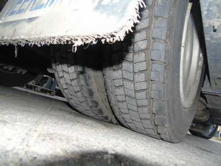 Náklaďák 2010 Iveco Eurocargo 80E180 + manual (15)