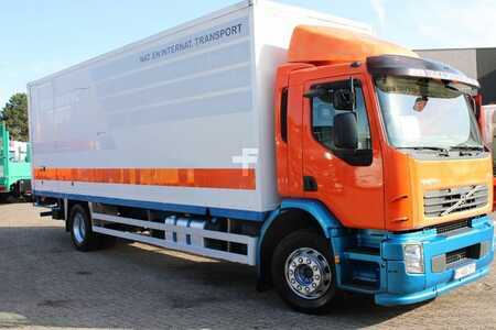 Volvo FE 280 + Euro 5 + Manual + Dhollandia Lift