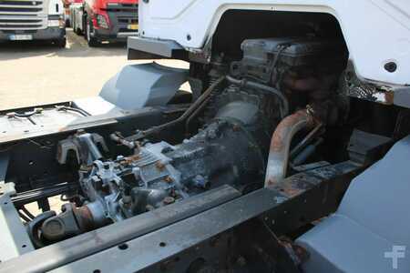 Truck 2001 Mercedes-Benz Atego 918 + MANUAL + EURO 2 (14)