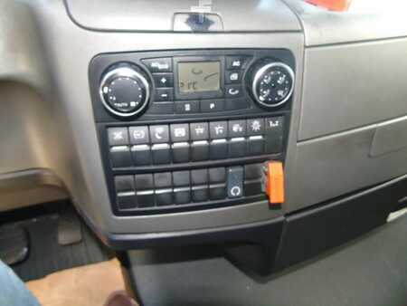 Náklaďák 2011 MAN TGX 18.480 + RETARDER + EURO 5 + SPOILER (19)