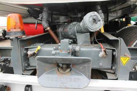 Lastbil 2004 DAF CF 85.430 + PUMP/METERS + 4 COMPART / 15.000 LITER + COMPLETE SY (10)