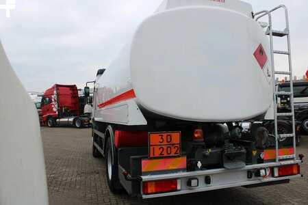 Lastbil 2004 DAF CF 85.430 + PUMP/METERS + 4 COMPART / 15.000 LITER + COMPLETE SY (7)