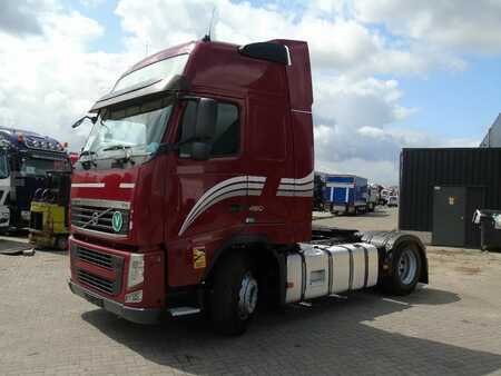 Truck 2012 Volvo FH 460 + XL CABINE + EURO 5 + 6x IN STOCK (2)