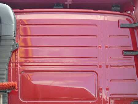 Truck 2012 Volvo FH 460 + XL CABINE + EURO 5 + 6x IN STOCK (7)