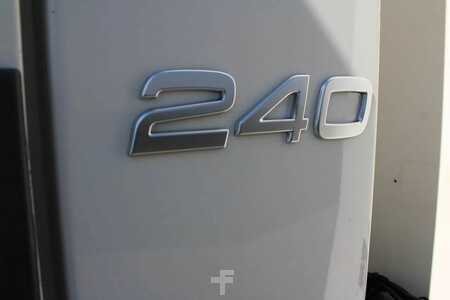 Lastkraftwagen 2013 Volvo FL 240 + carrier + ATP + 16T + lift + MANUAL (13)