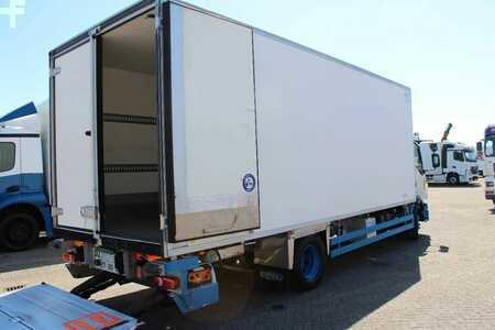 Lastkraftwagen 2013 Volvo FL 240 + carrier + ATP + 16T + lift + MANUAL (4)