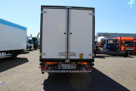 Lastkraftwagen 2013 Volvo FL 240 + carrier + ATP + 16T + lift + MANUAL (6)