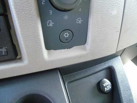 Truck 2013 Volvo FL 16.260 +CHEREAU + carrier + manual (13)
