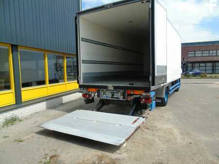 Truck 2013 Volvo FL 16.260 +CHEREAU + carrier + manual (6)