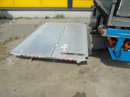 Truck 2013 Volvo FL 16.260 +CHEREAU + carrier + manual (7)
