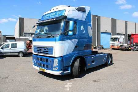 Lastkraftwagen 2013 Volvo FH 460 XL cabine + euro 5 + spoiler (3)
