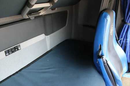 Lastkraftwagen 2013 Volvo FH 460 XL cabine + euro 5 + spoiler (7)